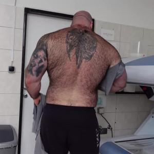 Video by hairy_musclebear published on May 20,2023 21:43:00 - BestThots