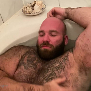 Video by hairy_musclebear published on May 27,2023 03:15:00 - BestThots