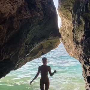 Video by carla-piece-of-art published on August 16,2023 08:47:36 - BestThots