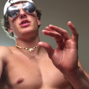 Video by loganwall published on July 9,2023 10:33:00 - BestThots