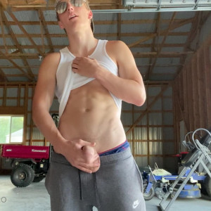 Video by loganwall published on April 14,2023 00:30:00 - BestThots