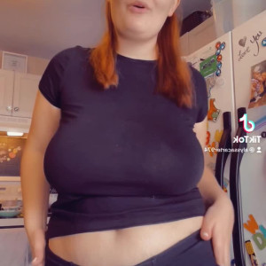 Video by alyssacarterfreex published on April 8,2023 08:21:00 - BestThots