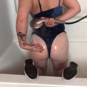 Video by ashleyfancyfetish published on April 4,2023 22:25:00 - BestThots
