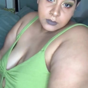 Video by cheybbxxx published on March 7,2023 18:03:00 - BestThots