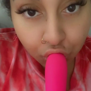 Video by cheybbxxx published on August 9,2023 21:29:00 - BestThots