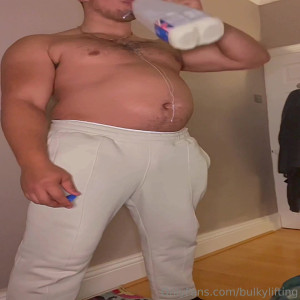 Video by bulkylifting published on August 24,2023 03:56:33 - BestThots