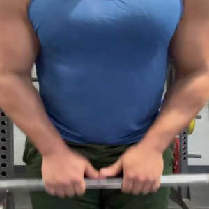Video by bulkylifting published on August 24,2023 03:57:49 - BestThots