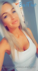Video by sexymomkatie published on January 22,2025 08:00:42 - BestThots