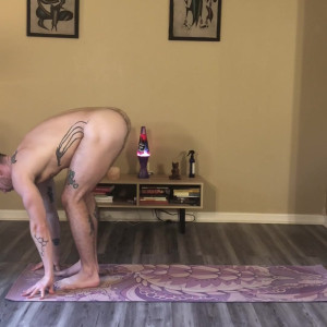 Video by yogafvcker16 published on June 14,2023 13:20:00 - BestThots