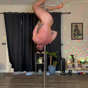Video by yogafvcker16 published on May 12,2023 01:49:00 - BestThots