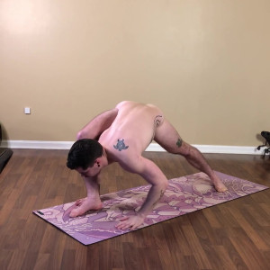 Video by yogafvcker16 published on April 10,2023 13:52:00 - BestThots