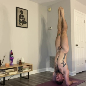 Video by yogafvcker16 published on May 24,2023 14:27:00 - BestThots
