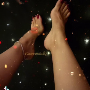 Video by sexyfeet47 published on April 30,2023 14:39:00 - BestThots