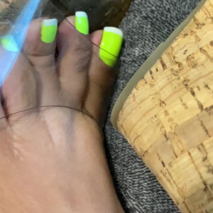Video by sexyfeet47 published on March 17,2023 23:45:00 - BestThots