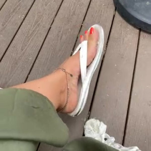 Video by sexyfeet47 published on July 8,2023 13:51:00 - BestThots