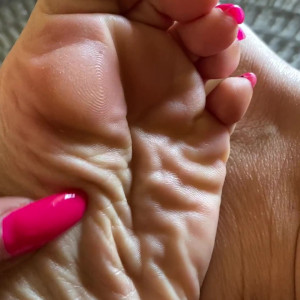 Video by sexyfeet47 published on May 28,2023 19:57:00 - BestThots