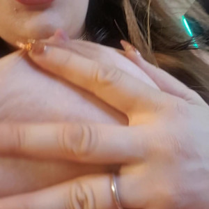 Video by bexbb9 published on August 27,2023 09:04:00 - BestThots