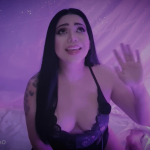 annielumi #3833171