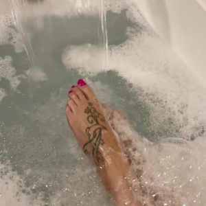 Video by therealjennajay published on March 18,2023 14:06:00 - BestThots