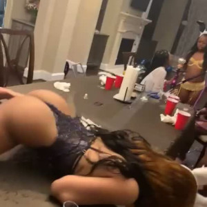 Video by pinkcash118 published on June 6,2023 19:28:00 - BestThots