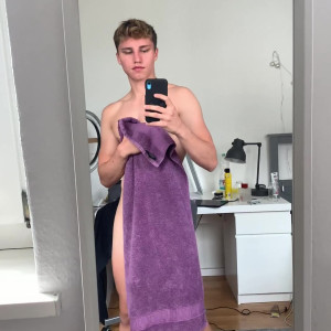Video by valsplace published on May 13,2023 02:36:00 - BestThots