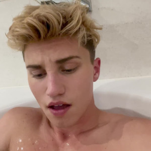 Video by valsplace published on June 22,2023 14:24:00 - BestThots