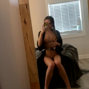 Video by sommerxbrooke published on March 19,2023 19:31:00 - BestThots