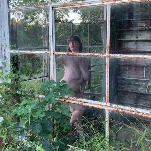 Video by loisplz published on October 31,2023 17:09:30 - BestThots