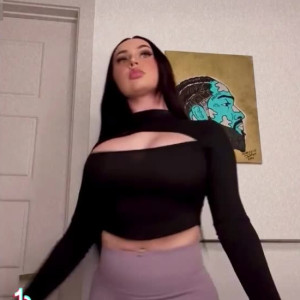 Video by em098 published on August 26,2023 04:10:00 - BestThots