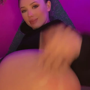 Video by officialannamatthews published on May 3,2023 05:37:00 - BestThots