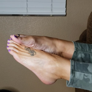 Video by sexyfeetgirl2020 published on April 5,2023 21:12:00 - BestThots