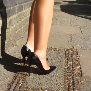 Video by jasminelilyrose_stocking published on June 3,2023 03:10:00 - BestThots