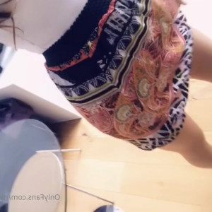 Video by jasminelilyrose_stocking published on June 17,2023 19:02:00 - BestThots