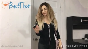 Video by littlemisselle published on January 20,2025 11:01:22 - BestThots