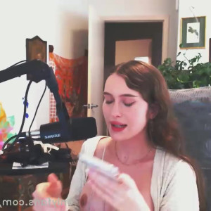 Video by porcelaingoirl published on March 28,2023 20:13:00 - BestThots