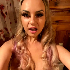 Video by badbellaxofree published on April 8,2023 12:48:00 - BestThots