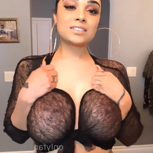 Video by prettygirlissues published on April 7,2023 22:05:00 - BestThots