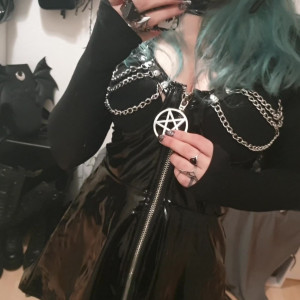 Video by lunaticalwitch published on May 17,2023 17:15:00 - BestThots