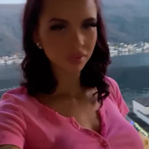 mandyreynolds #4295513