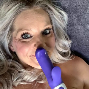 Video by vesperviolet published on May 20,2023 13:54:00 - BestThots
