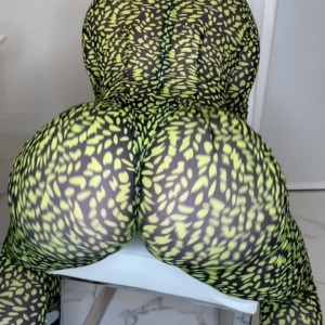 Video by toveyah published on May 15,2023 20:17:00 - BestThots