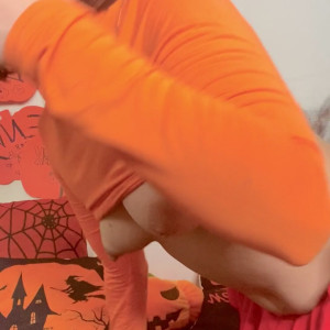 Video by mollyxmayhem published on April 24,2023 18:34:00 - BestThots