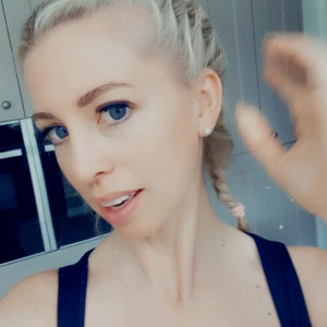 thehornyhotwife #5250598
