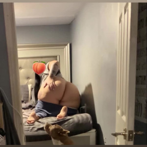 Video by mindyjaxx published on May 7,2023 01:52:00 - BestThots