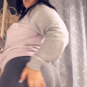 Video by mindyjaxx published on July 1,2023 00:34:00 - BestThots