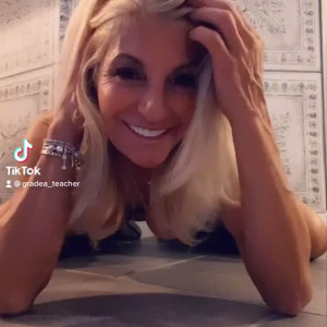 Video by teacherpet published on August 24,2023 11:25:09 - BestThots