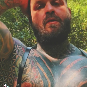 Video by tattoosaredumb published on April 18,2023 11:12:00 - BestThots