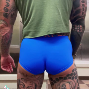 Video by tattoosaredumb published on May 12,2023 07:45:00 - BestThots