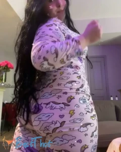 zoeyuso #9744111