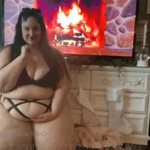 Video by plump_princess published on July 18,2023 22:24:00 - BestThots